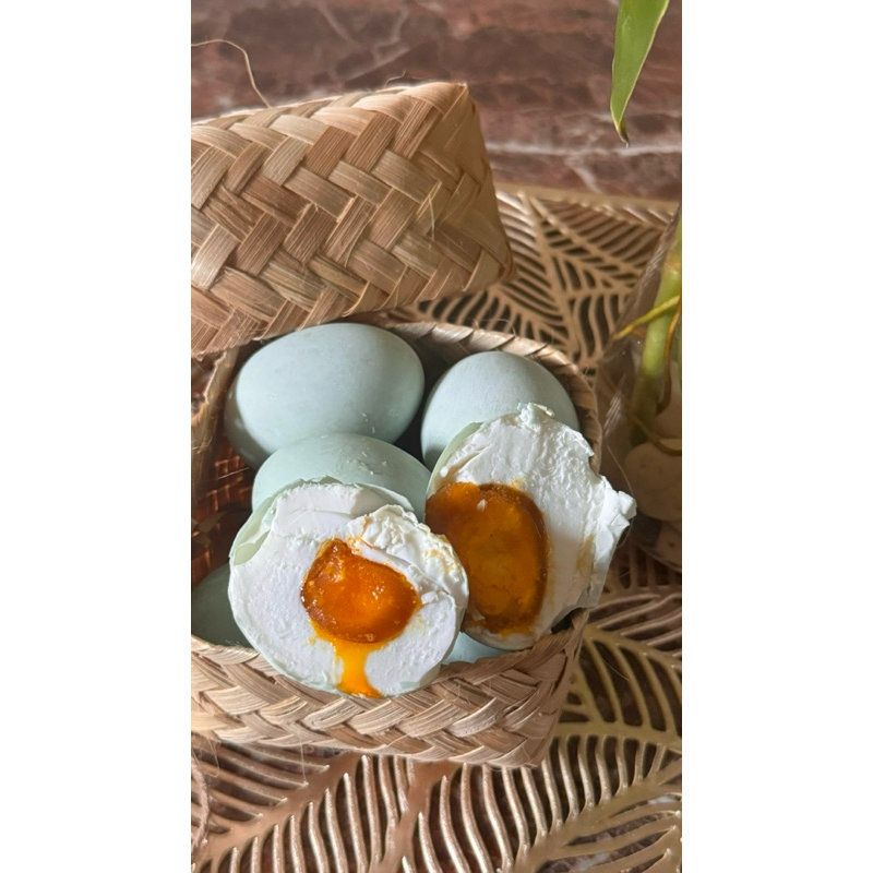 

Telor asin masir Fresh higienis Home made per 5pcs