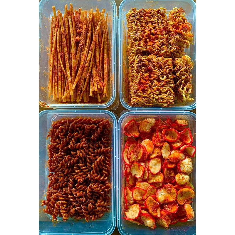 

Mie Lidi,Krupuk Seblak,Mie Kriting,Makroni Spiral