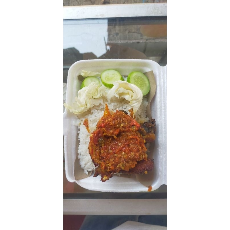 

Ayam sambal jawa