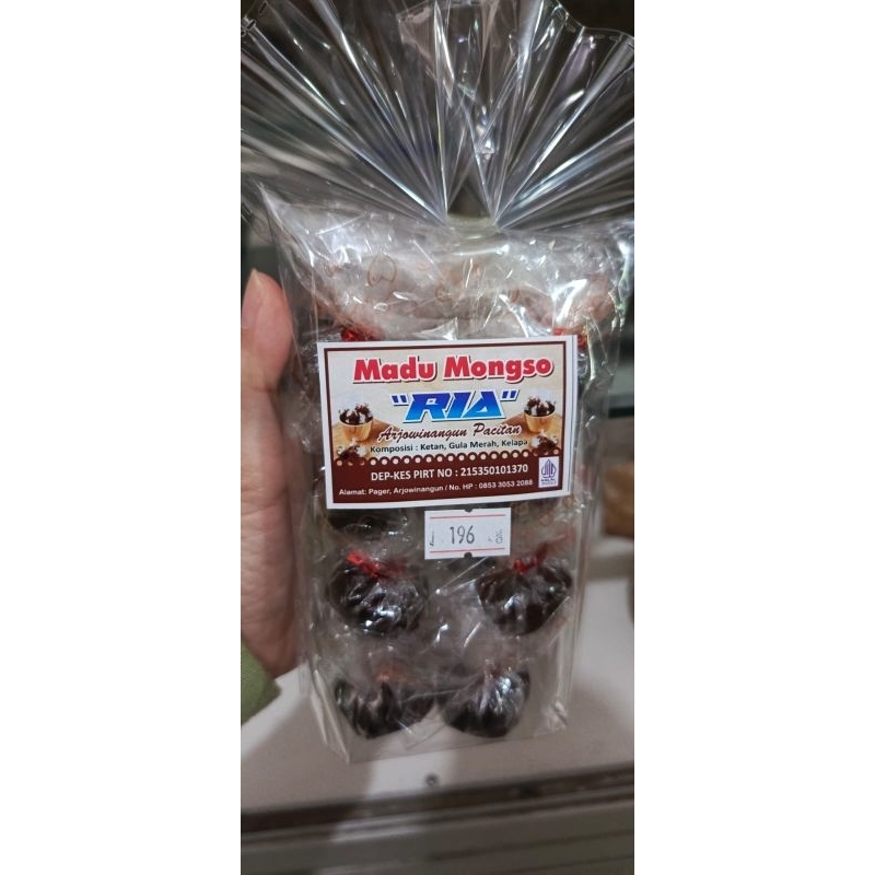 

Madu Mongso RIA Oleh-Oleh Khas Pacitan