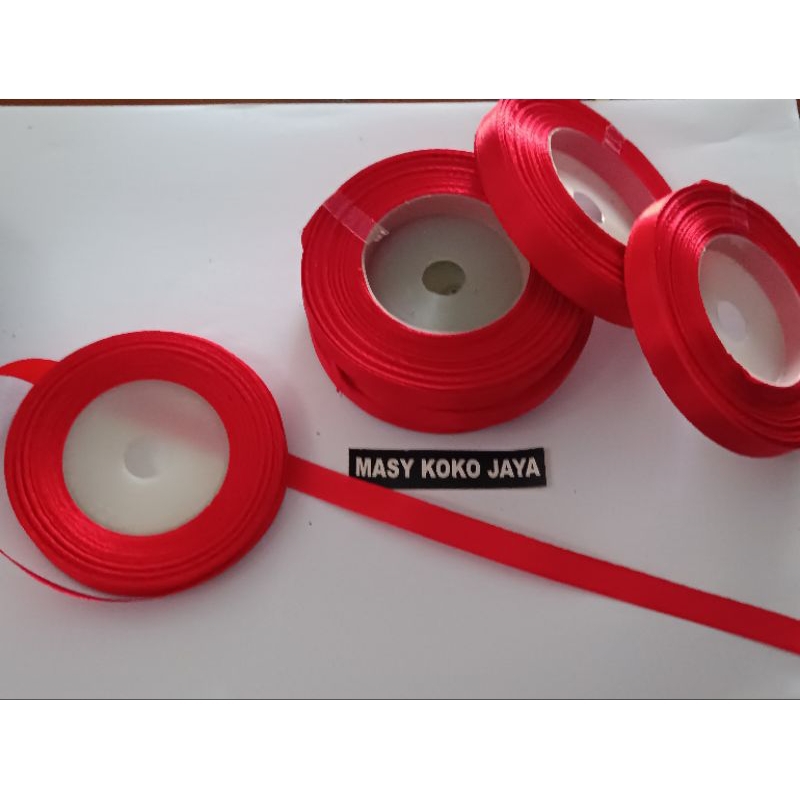 

(Per 1 Meter) 3/8 inch pita satin merah 1cm