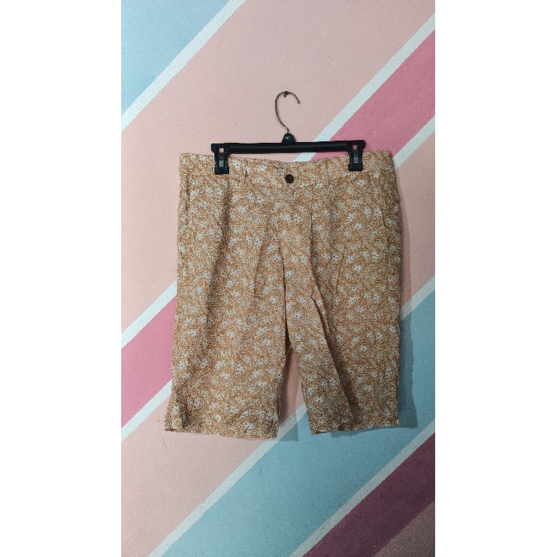 celana pendek uniqlo surfing batik original