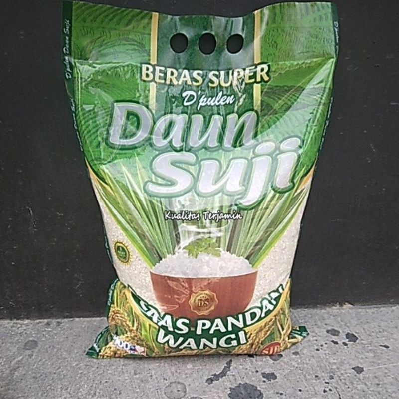 

Beras D'pulen Daun Suji 5L