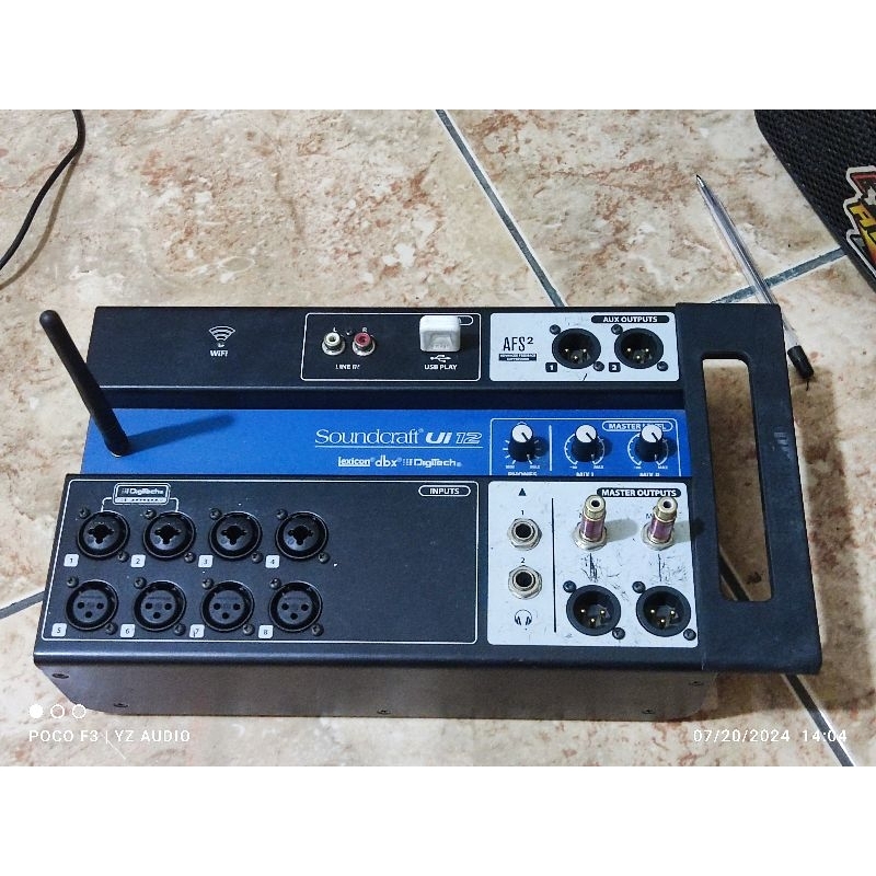 Soundcraft Ui12 Bekas Normal dengan Tablet 10inch