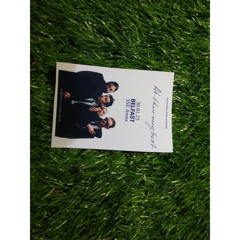 

print stiker the 1975