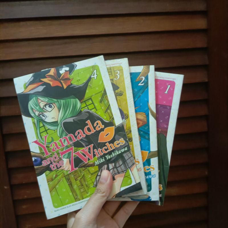 KOMIK CABUTAN YAMADA AND THE 7 WITCHES VOL 1-4