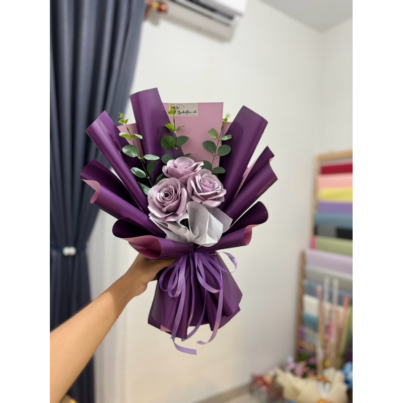 

[ Ready stock Batam ] bouquet medium size / buket bunga mawar premium artificial / Rose bouquet