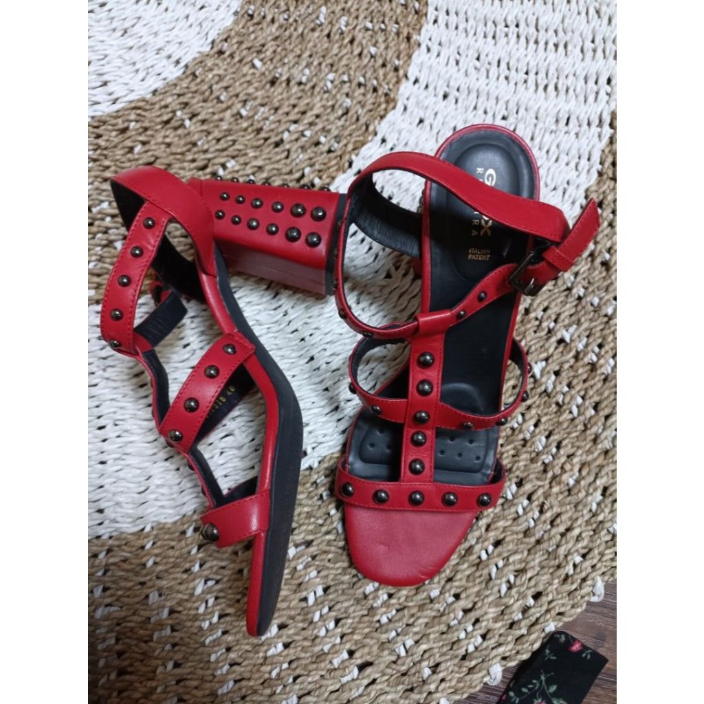 Heels Geox Wanita Preloved
