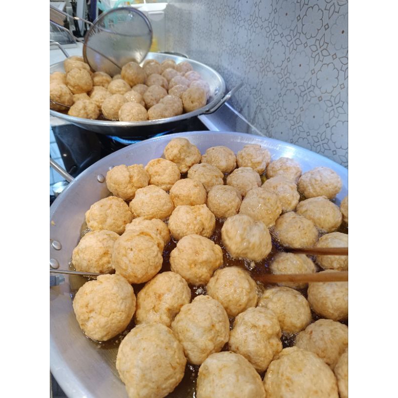

Bakso Goreng Ayam Udang [FROZEN] isi 10 butir