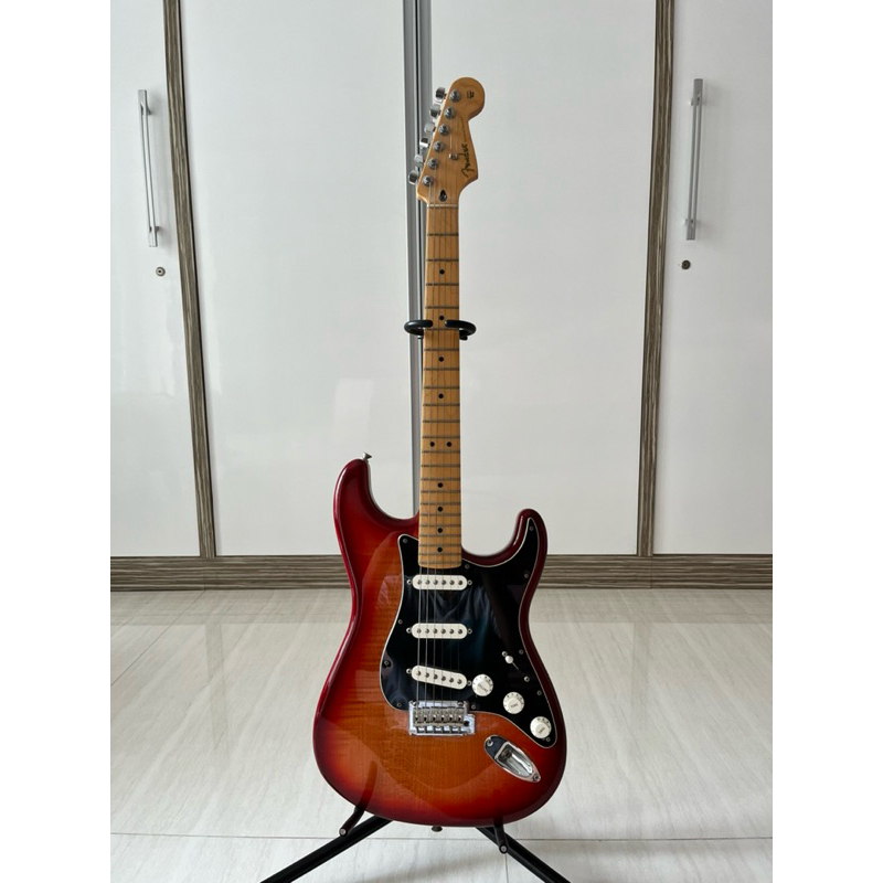 FENDER PLAYER STRATOCASTER PLUS TOP