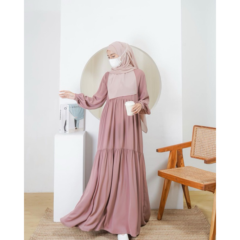 DAHAYU ABAYA SAHARA PLATINUM DRESS BY SHAUM
