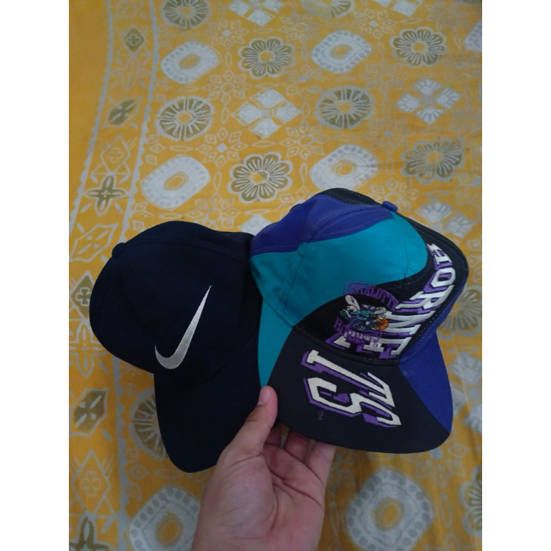 topi nike vintage dan hornets