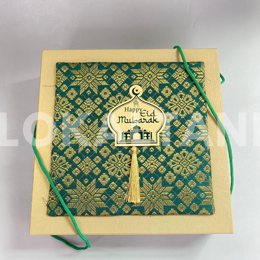 

Eksklusif Box Kue 4 Toples gr Songket LebaranKotak Hardbox Kue Kering