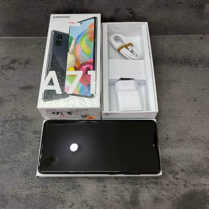 Samsung Galaxy A71 8/128gb Fullset Second Garansi Resmi