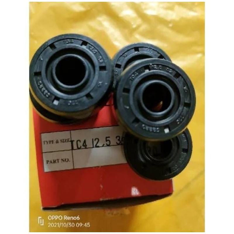 ( 1Biji ) Oil Seal Shock Belakang Shock Variasi Motor Moped (Bebek) Matic Yosimura DBS GAZI Red It G