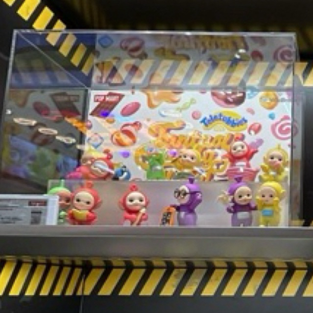 POPMART TELETUBBIES 1 BOX ISI 2 FIGURE