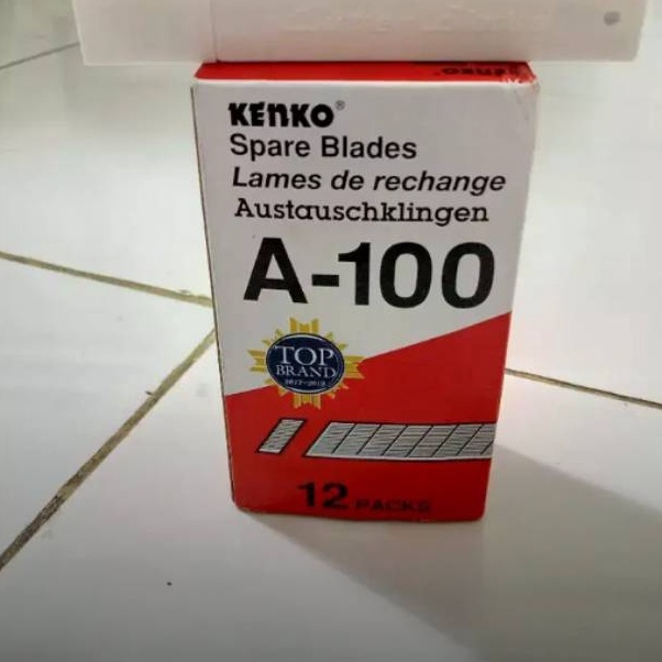 

KODE E4F Mata cutter A 1 isi cutter kecil mata pisau refill kater