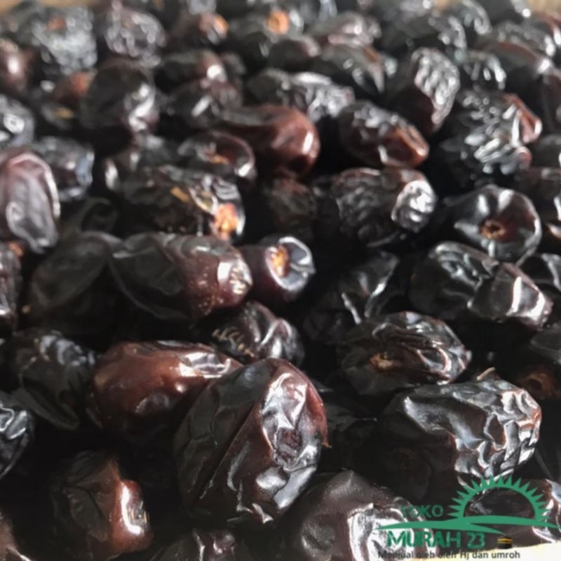 

Kurma date crown 1kg / Kurma Dete Crwon Lulu / Kurma Dete Crwon tanpa kardus