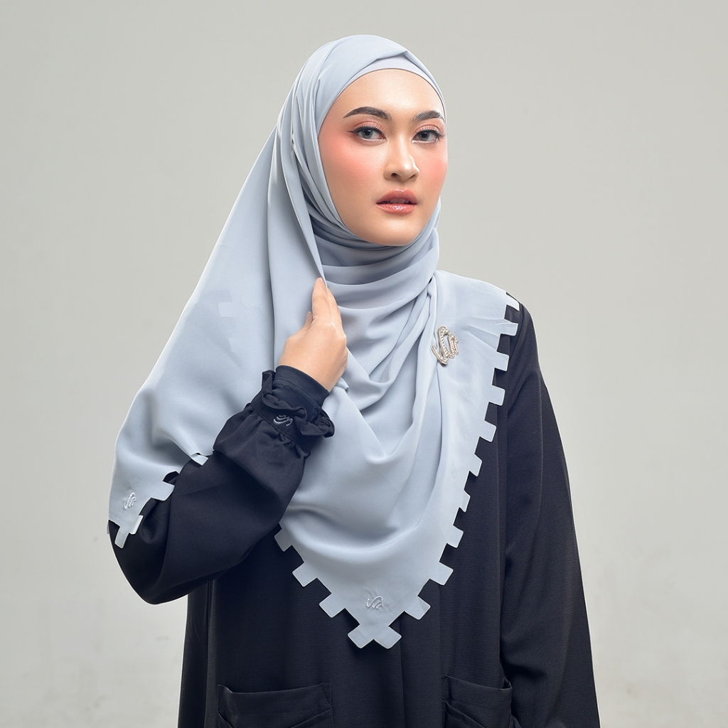 Rabbani - Kerudung Segi Empat Zahira Dagadu M