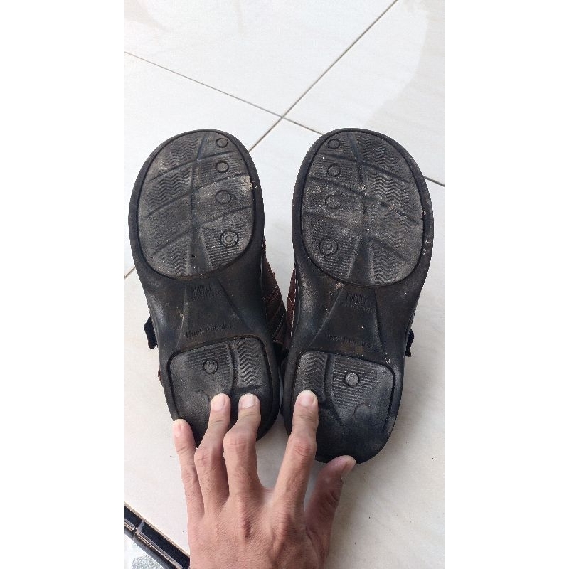 sandal kulit original hush puppies size 40 41