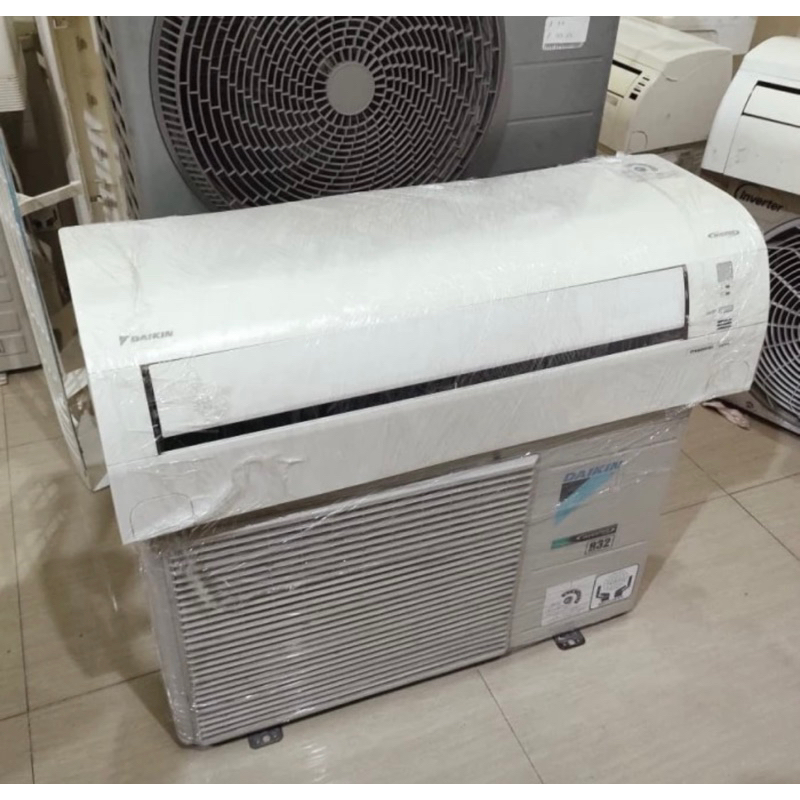 Ac Daikin 1pk inverter Thailand Second plus pasang