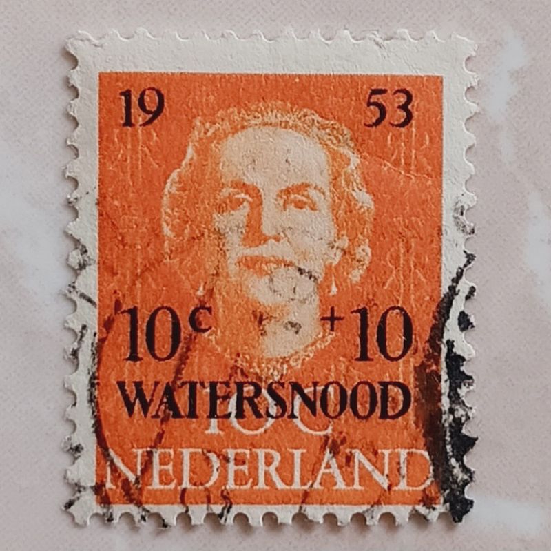 

(AA) Perangko Belanda 1953 Queen Juliana - 1953 - Type 'En Face' - Flood Disaster 10 cent Used