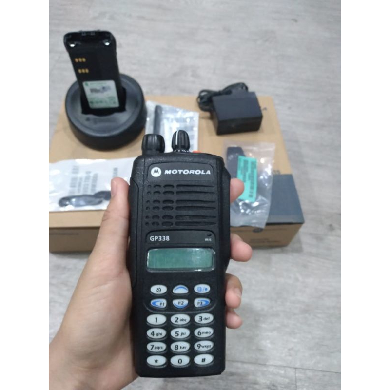 HT MOTOROLA GP 328 GP328 UHF 403-470