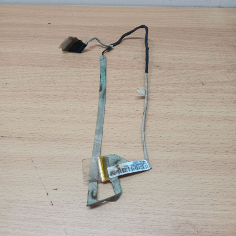 kabel fleksibel flexsibel lcd LED original Laptop Toshiba satellite L740