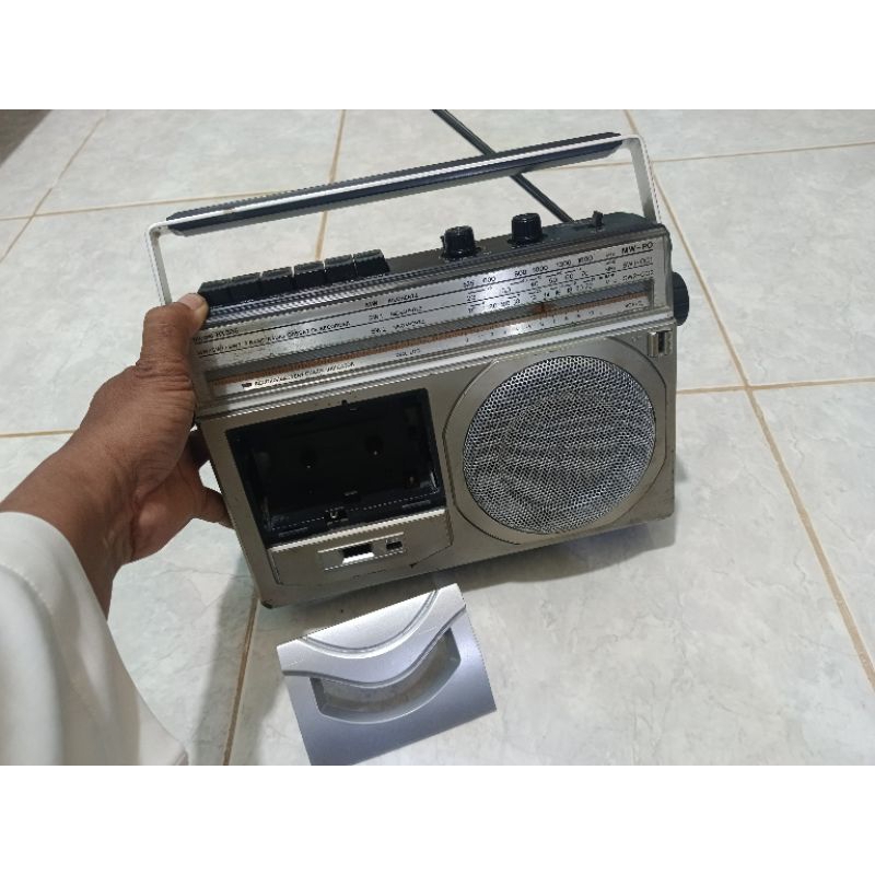 Radio Antik Jadul Koleksi Pajangan Vintage 1970-an, Telesonic, Sony, Philifs, National, MW, SW, FM