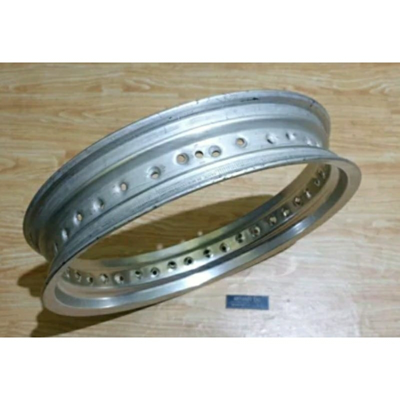 Velg Takasago Excel Asia ring 17 X 300 Silver