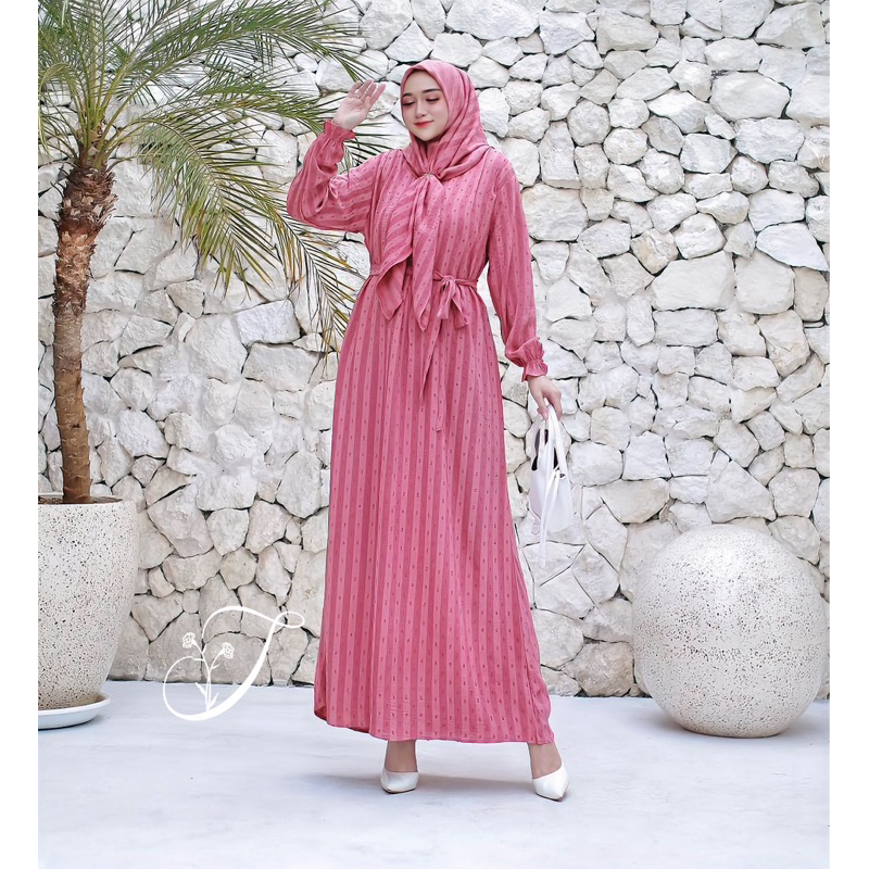Gamis Set Hijab Izzati Rayon Uragiri Gamis Motif Khimar Premium
