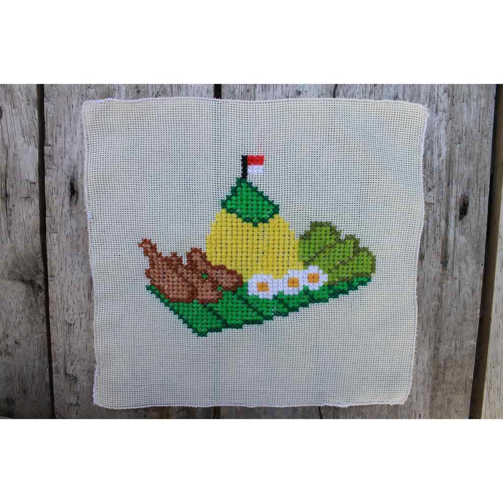 KRISTIK NASI TUMPENG SUDAH JADI