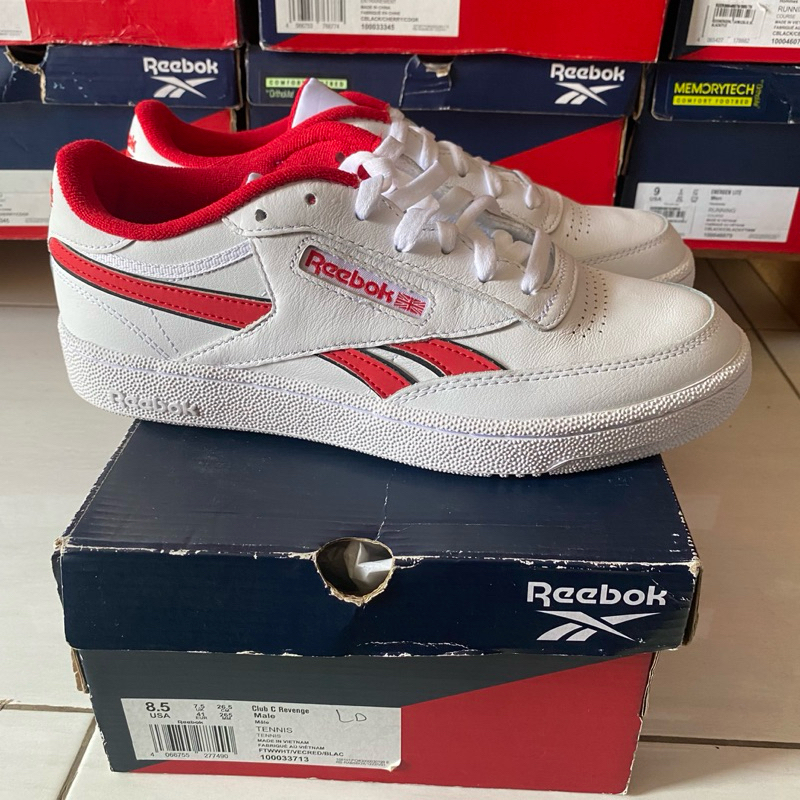 Sepatu Pria Reebok Clu C Revenge Putih Size 41(26½cm) Sepatu Casual Original Store