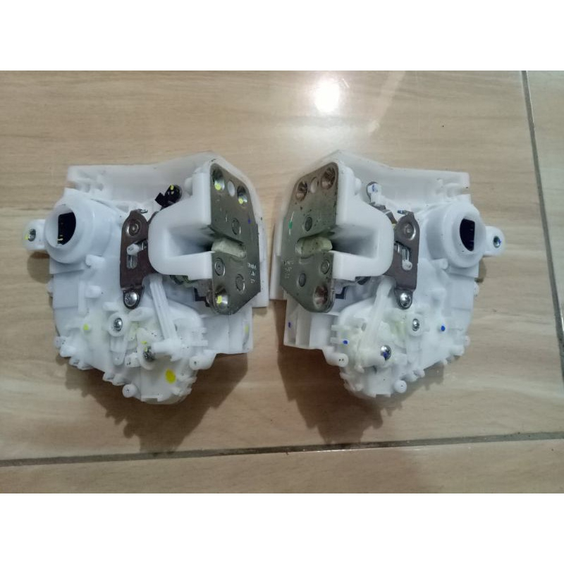 Doorlock Door Lock Pintu Belakang Honda Jazz Rs 2008-2014