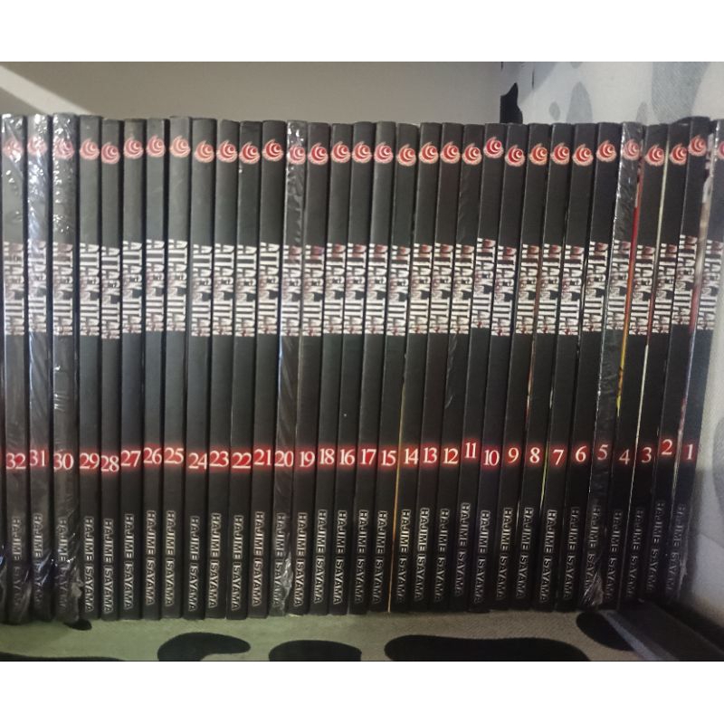 cabutan komik Attack on Titan kondisi masih mulus dan sebagian segel, ready no 1 2 3 4 5 6, 20 21 22