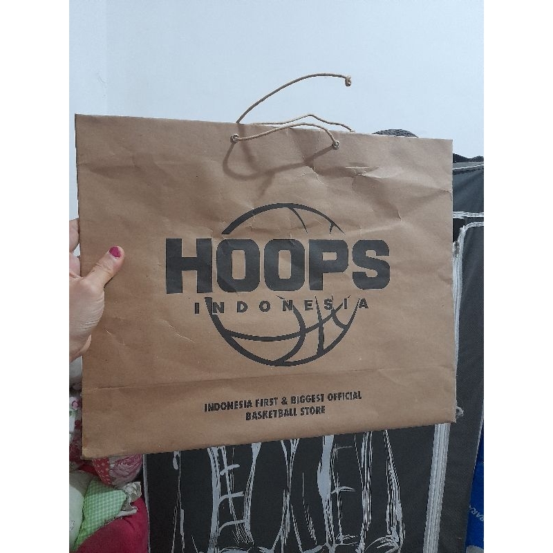 

Paperbag Hoops gede