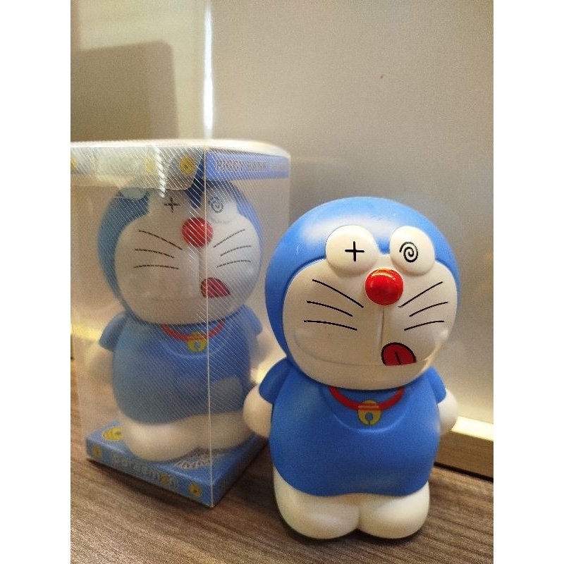 Celengan Karakter Bahan Plastik Motif Doraemon, Hello Kitty, Mickey, Winnie the Pooh