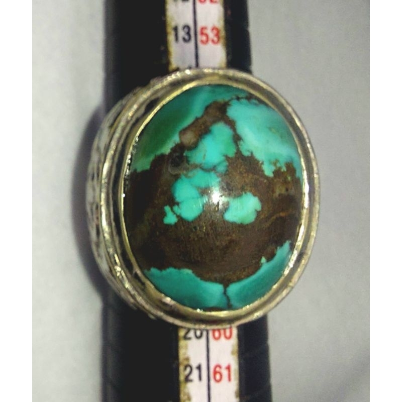 Pirus Hubay Gambar Abstrak