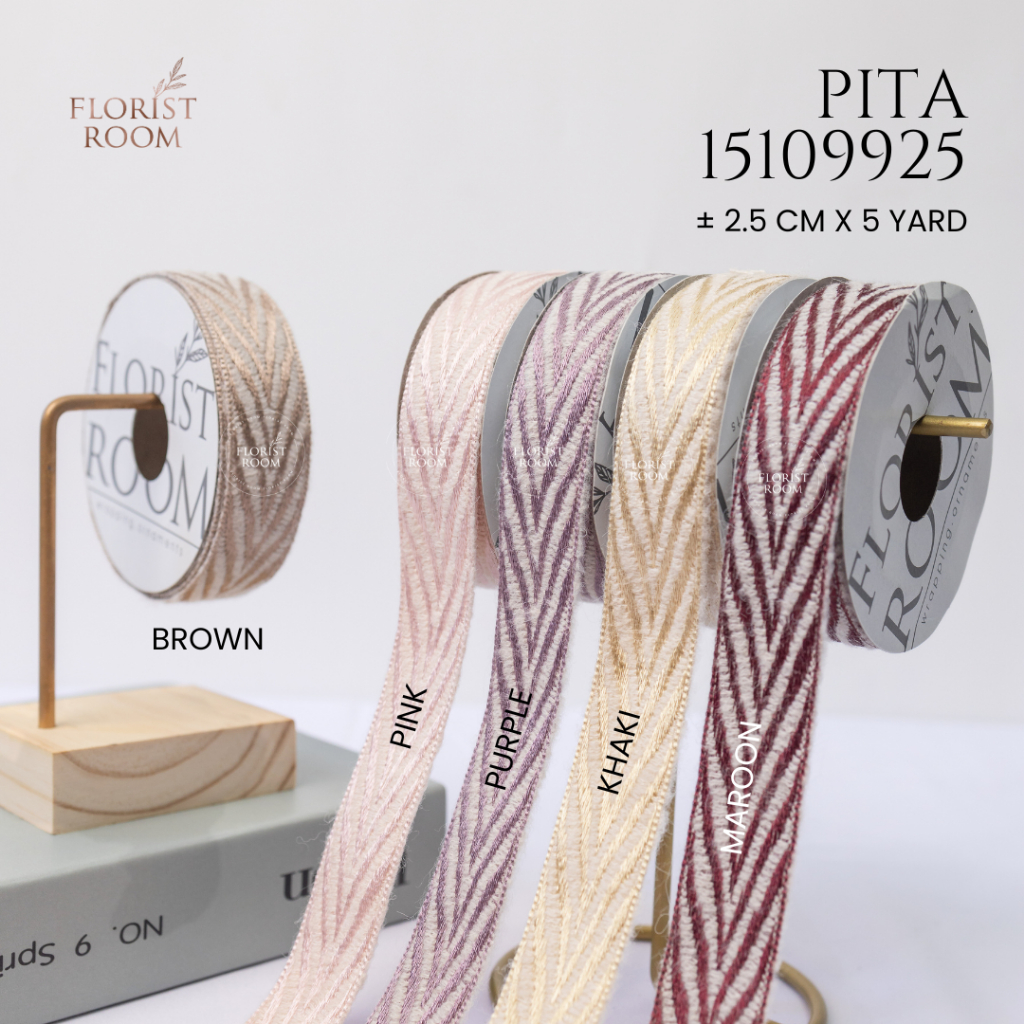 

Pita 15109925 ±2.5cm x 5 yard - Ribbon Motif - hampers