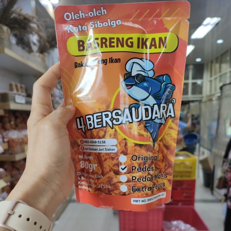 

Basreng Ikan 4 Bersaudara khas Sibolga