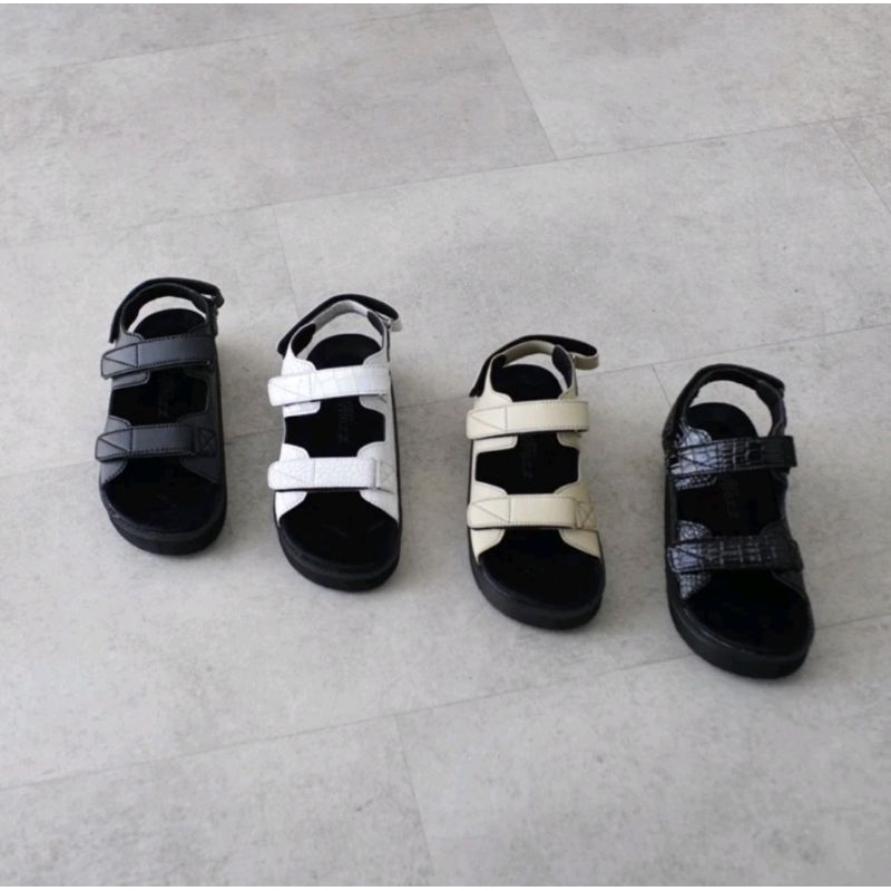 [preloved] DEKA (Sandal Platform - Unisex)