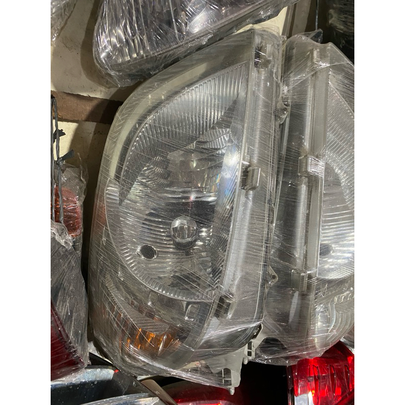 headlamp terios  2007-2008 lama sebelah kanan original