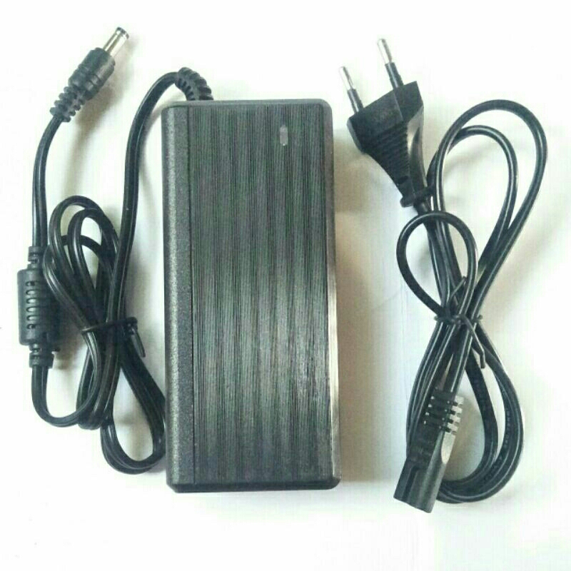 Adaptor AC DC 12V 10A