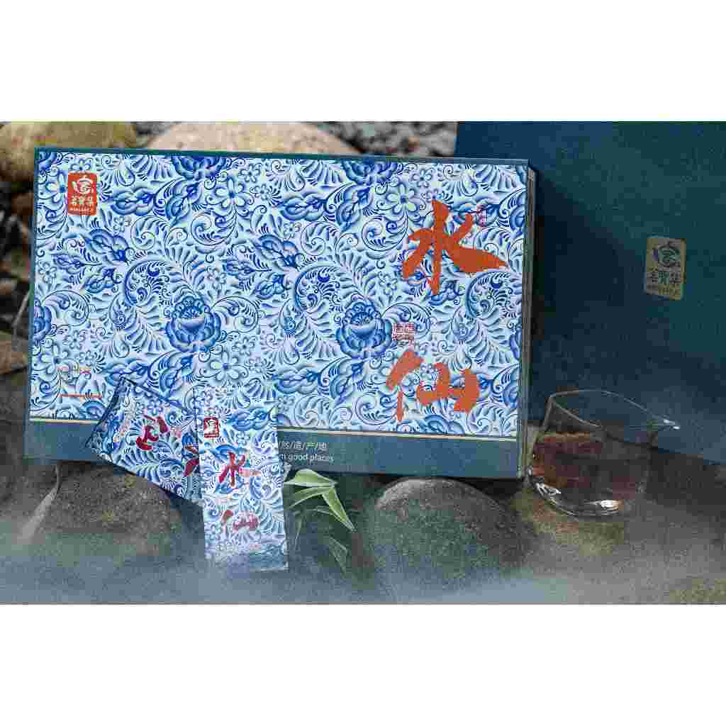 

Kotak Kado Besar Narcissus 250g