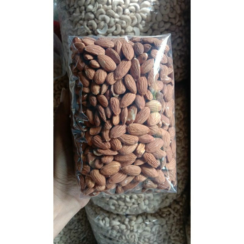 

kacang Almond almon 100gr,250gr