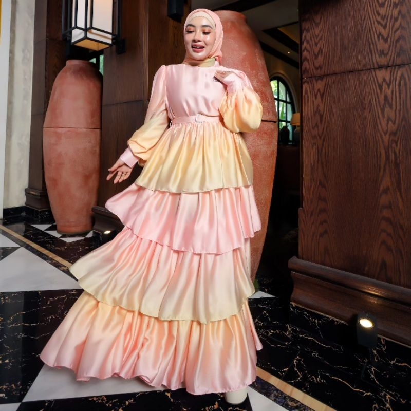 DRESS TINGKAT GRADASI SHELLASAUKIA