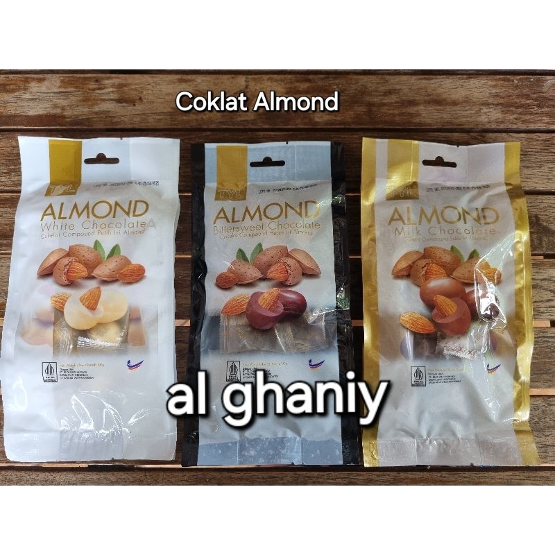 

Coklat Almond TYL 100gram | Coklat Almond Malaysia | Coklat isi Almond Oleh Oleh Haji Umroh