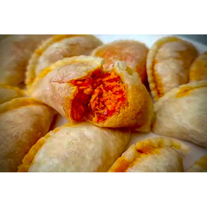 

Cireng Kembung isi ayam suwir_ Raja Maknyoss (5 pcs)