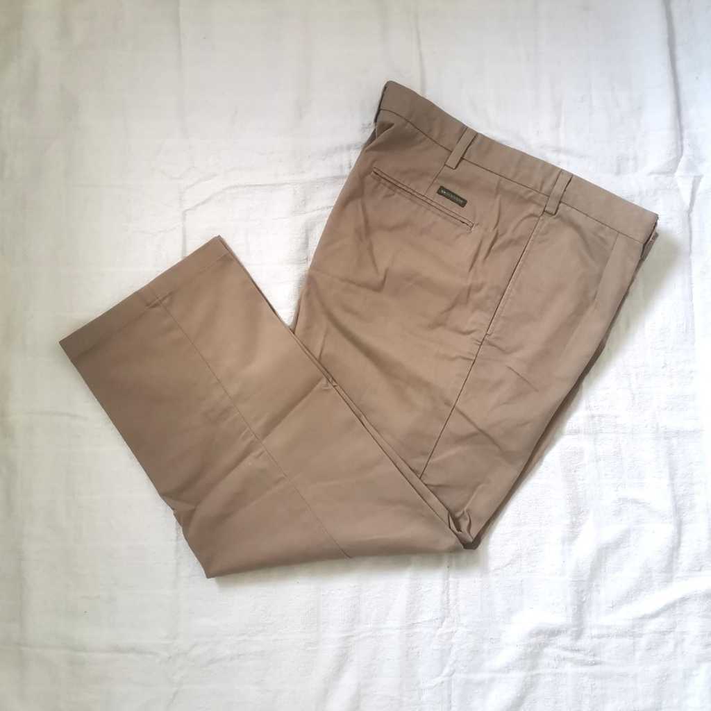 Celana Panjang Dockers Stretch Khaki Size 40 Preloved