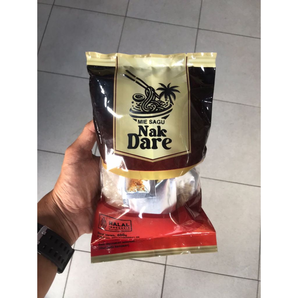 

Mie Sagu Instan isi 2 Porsi, Berat 400 Gram